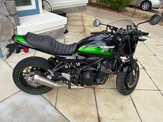 2025 Kawasaki Z900RS Cafe Motorcycle