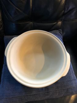 Pampered Chef - large roaster - never used
