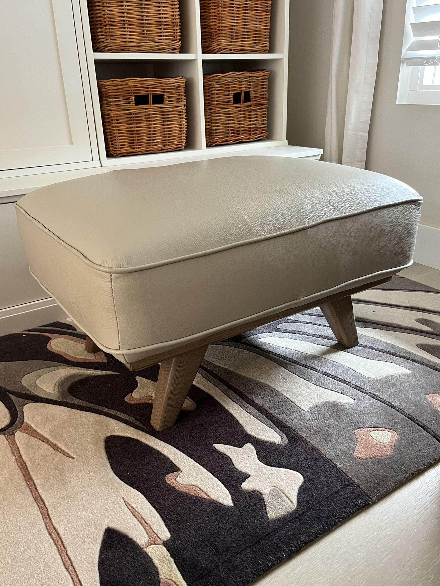 Living Spaces Caressa Dove Gray Leather Ottoman