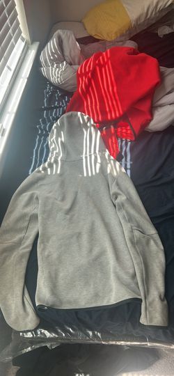 Nike tech bundle