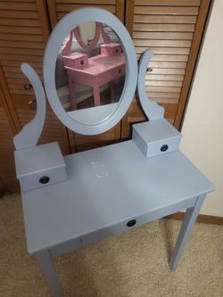 Kids Vanity