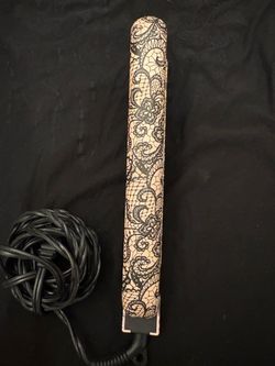Hair straightener