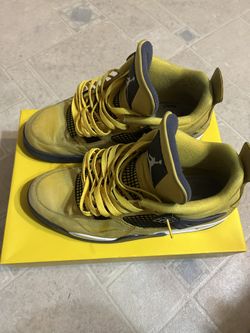 Jordan 4 “Lighting”