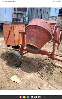 Canoga cement mixer
