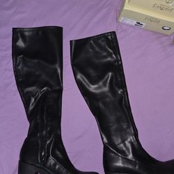 Aldo Black Faux Leather Platform Boots 