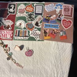 Kindle Case Insert For A Kindle Paperwhite 7” Comes With Accessories 