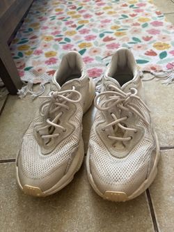 Adidas size 10 in women