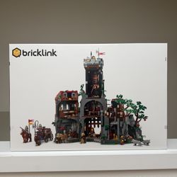 Lego Outlaw Forest Den 