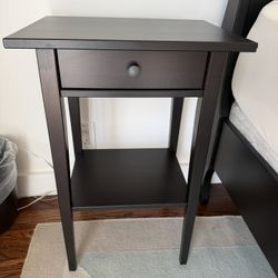 Hemnes IKEA Bedside Table