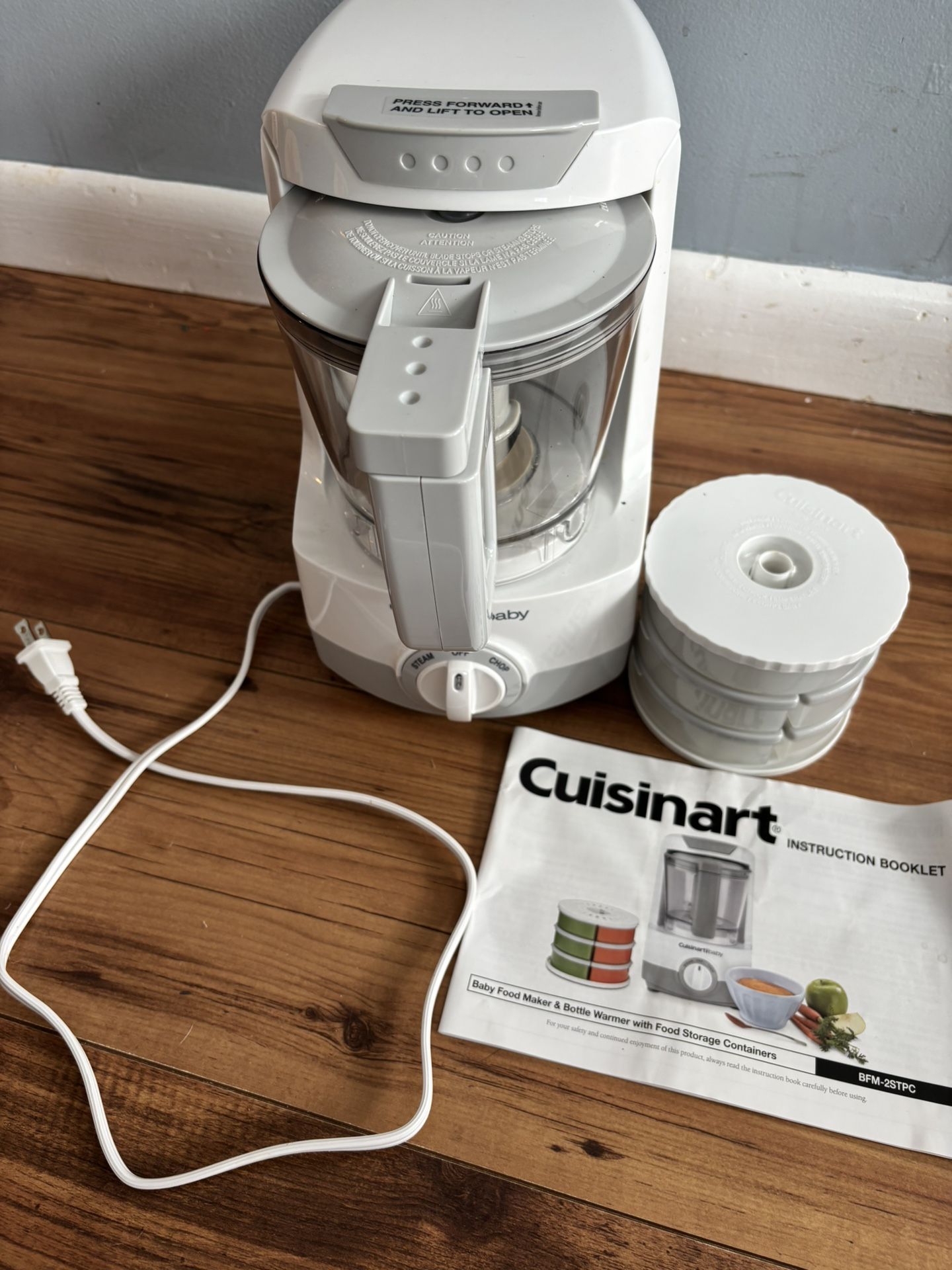 Cuisinart Baby Food Maker and Bottle Warmer BFM-2STPC