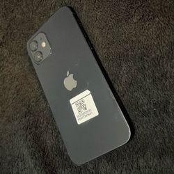 iPhone 12 VERY CLEAN 128Gig 