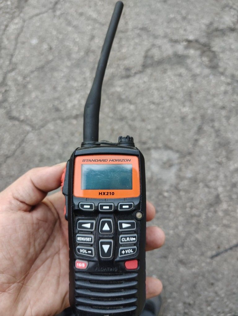 Standard Horizon HX210 6W Floating Handheld Marine VHF Transceiver