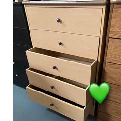 5 Drawer Dresser