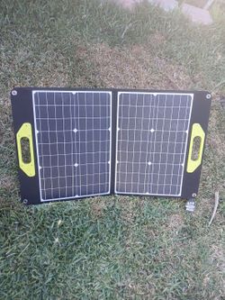 Ryobi 60W Foldable solar panels