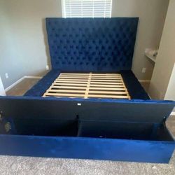 Blue Velvet Queen Storage Platform Bed Frame Cama// King Size Available,  Mattress Sold Separately 