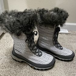 Eddie Bauer Snow Boots Size 8