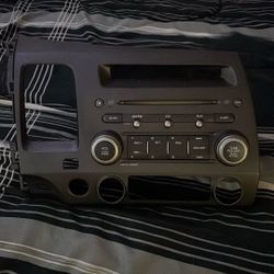 2006-2011 Honda Civic AM FM CD MP3 Radio Receiver Assembly OEM