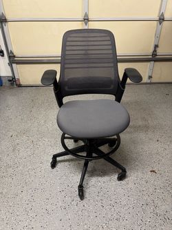 Steelcase series 1 chair (retail $900)