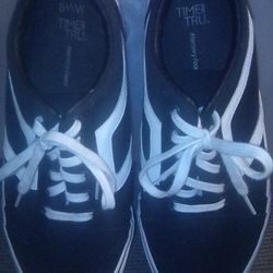 Time And True (Athletic Shoes) Black And White (Size 8.5 W) Like New