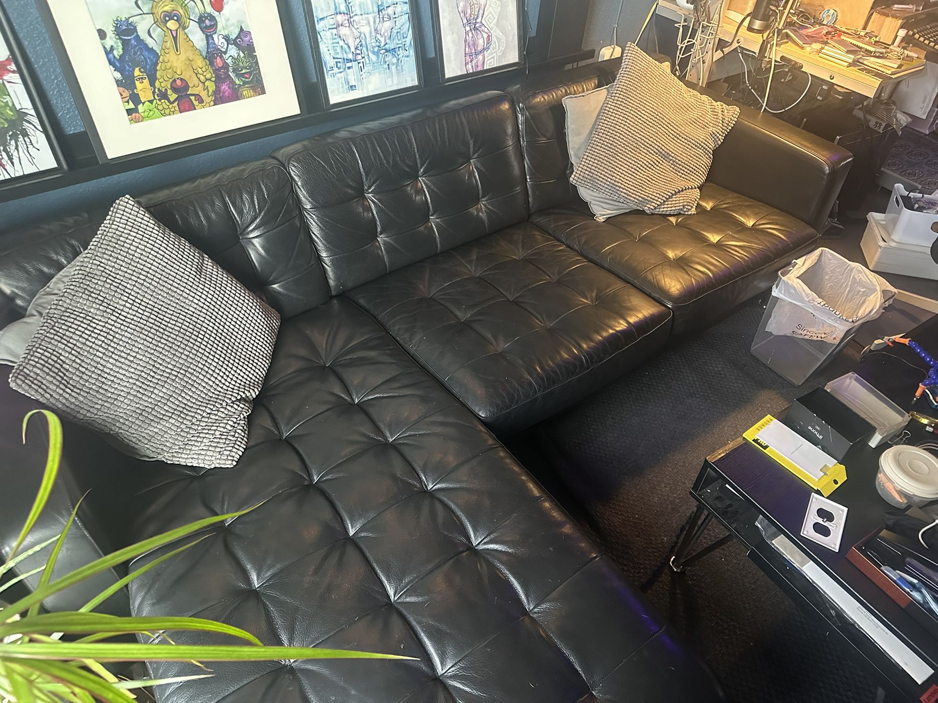 Black Leather Couch With Chaise