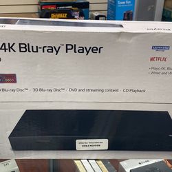 LG UBKM9 Streaming 4k Ultra HD 3D Blu-ray W/ Dolby Vision, With Remote