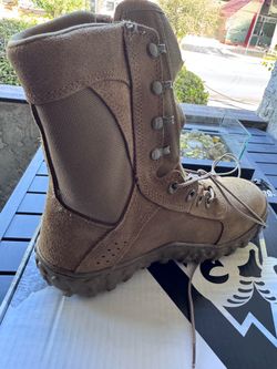 Rocky Boots (new) size 9