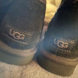 Authentic UGG Crochet Black Plush Boots Women’s Size 11 New