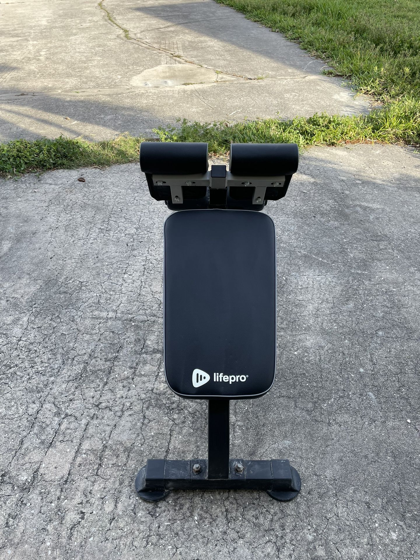 Life pro Roman Chair Exercise Bench