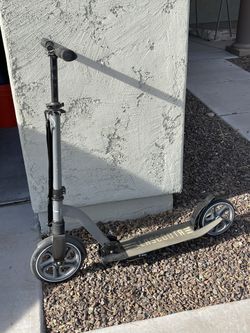 LaScoota Adult Scooter