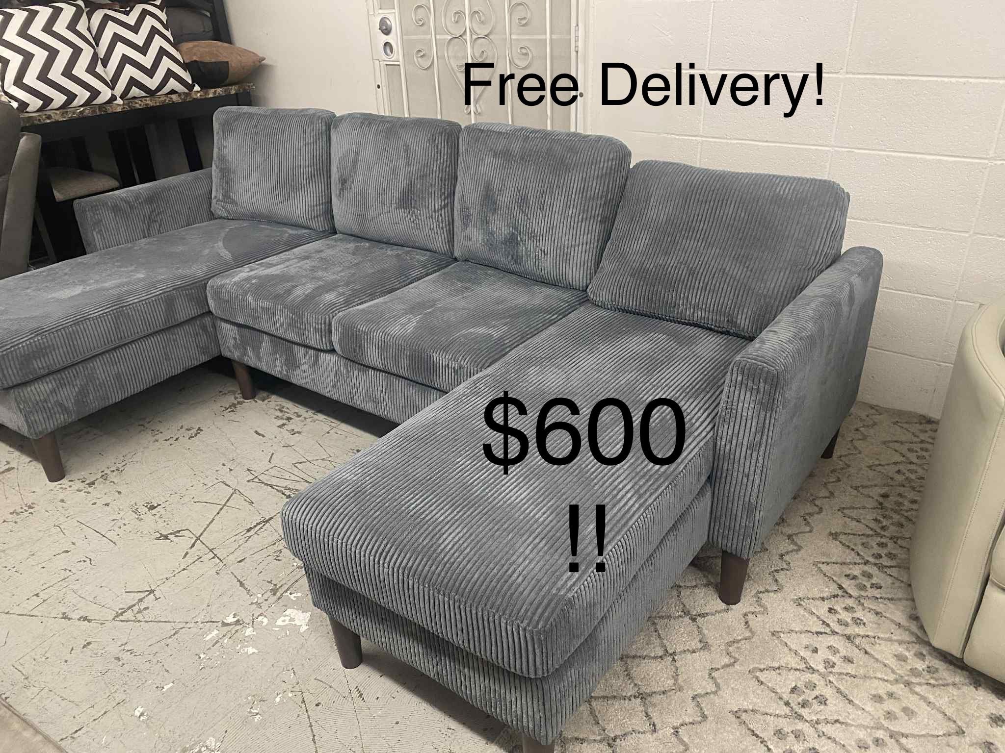New Corduroy Sectional Couch! Includes Free Delivery 🚚!