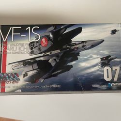 Valkyrie VF-1S Strike Valkyrie  Fighter Hikaru ichijo
