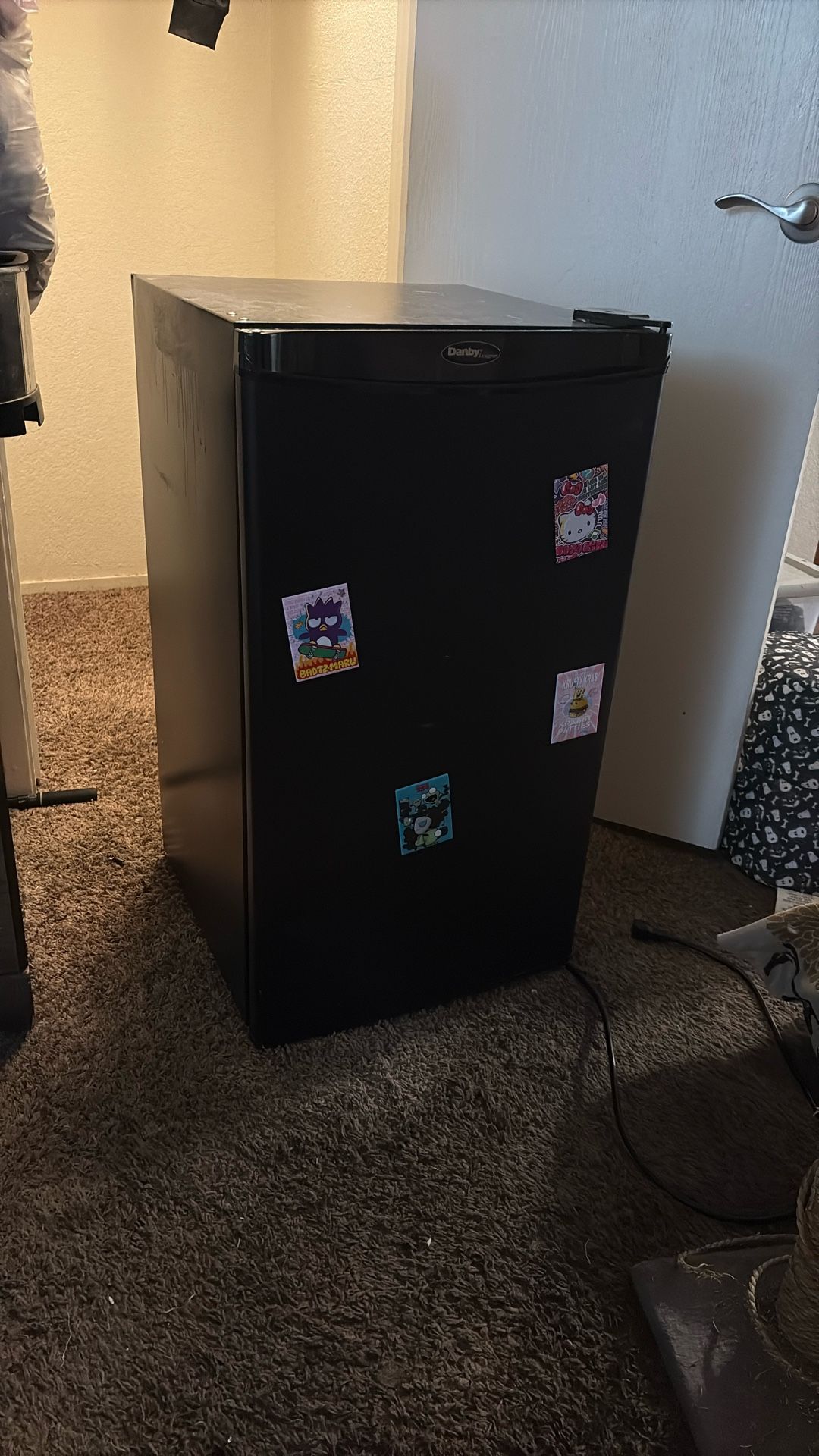 Mini Fridge With Freezer