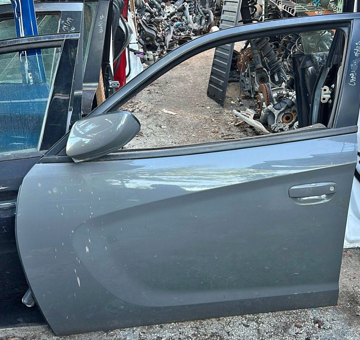2015-2023 DODGE CHARGER FRONT LEFT DRIVER DOOR