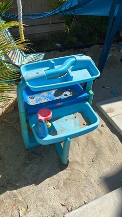 Free little tikes sand and water play station