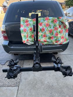 Thule DoubleTrack Pro XT come with 3 locks 2 keys