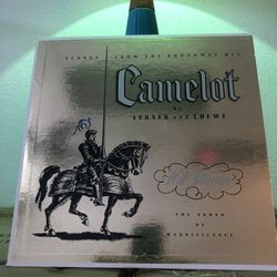 Vintage vinyl record album as in picture 🎶 in good condition