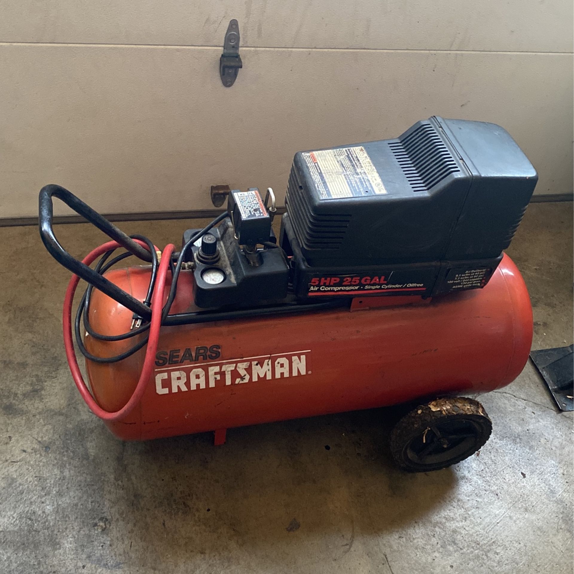 Air Compressor 