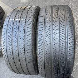 2 Llantas 305-45-22 Advanta buenas Condiciones $130 las 2 Llantas Montadas Y Balanceadas