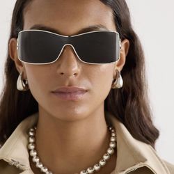 Celine Maxi Metal Triomphe Silver Sunglasses Authentic Mask CL40283U SS 2024