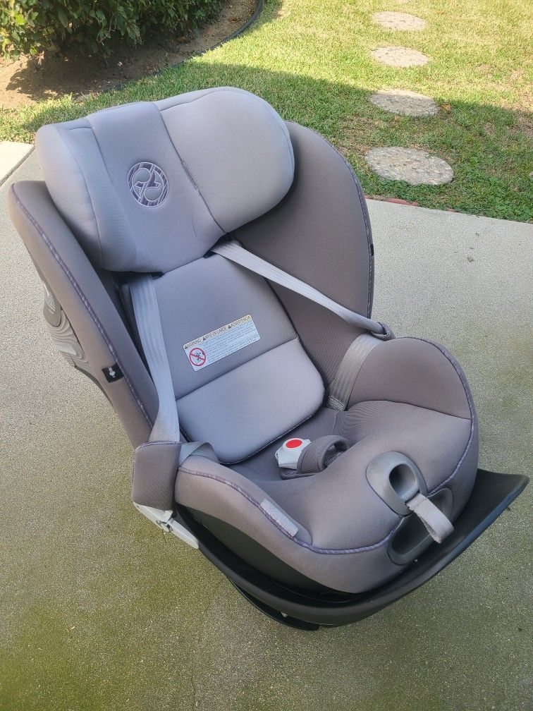 Cybex Sirona S Rotating Car Seat