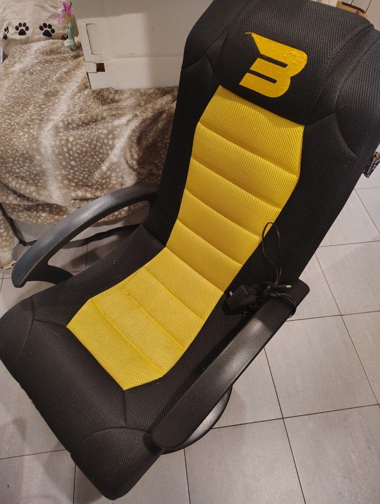 Free- Gamers Chair