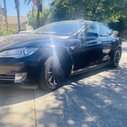 2013 Tesla Model S