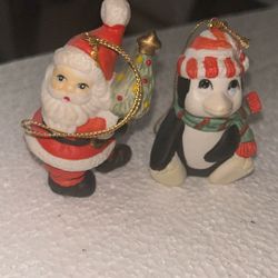 A Pair Of Homco Vintage Porcelain Xmas Figurines