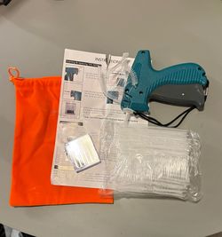 Tagging gun