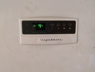 Frigidaire 20.5 cubic ft Deep Freeze