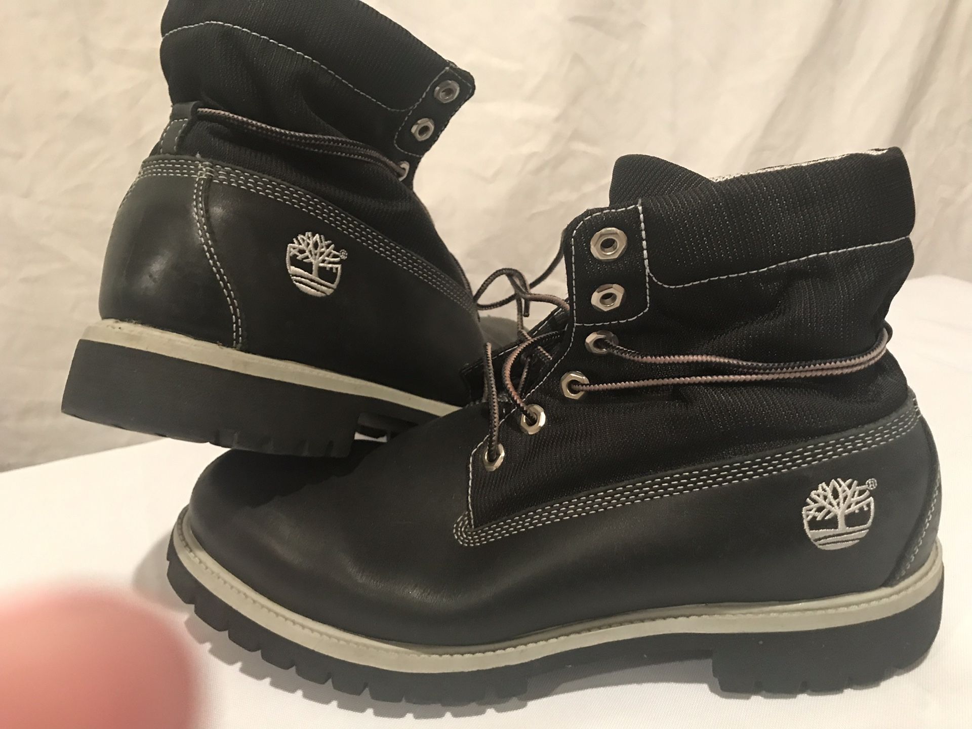 Men’s black winter Timberland boots