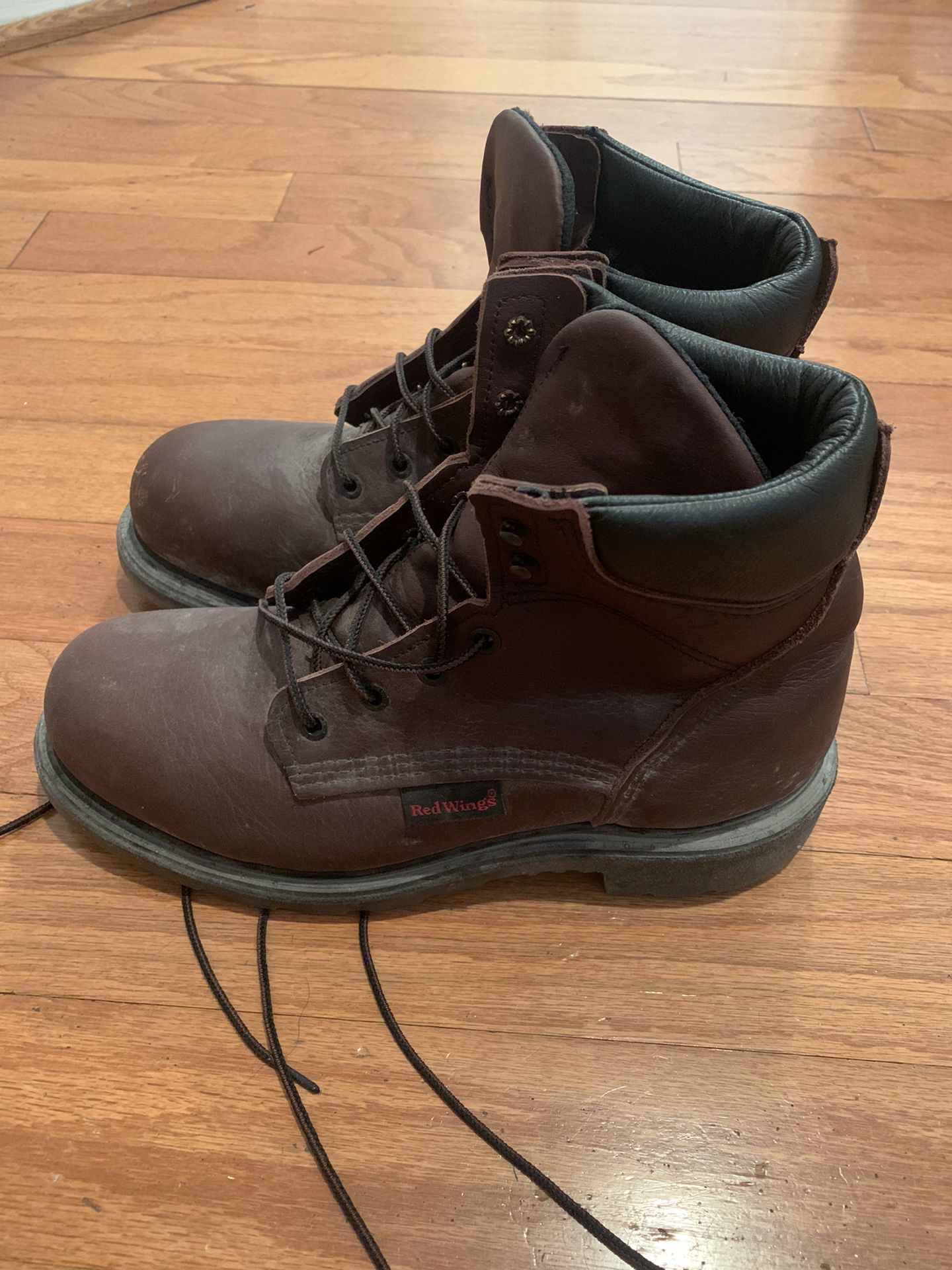 Size 8 Red Wing Steel Toe Boots 
