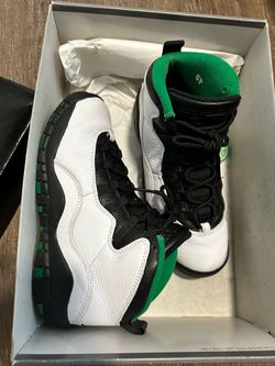 Boys Jordan Retro 10 size 6