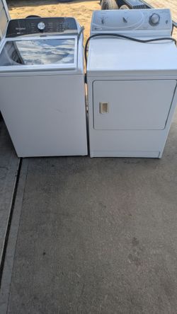 Washer and dryer set 300$