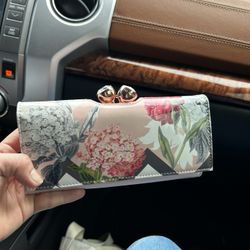 Wallet 